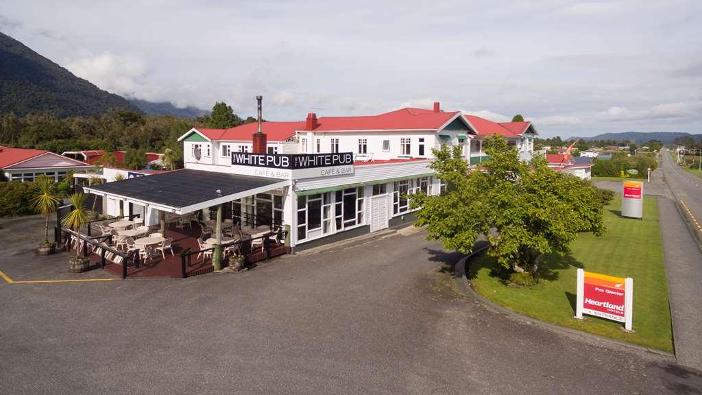 Heartland Hotel Fox Glacier Exteriör bild